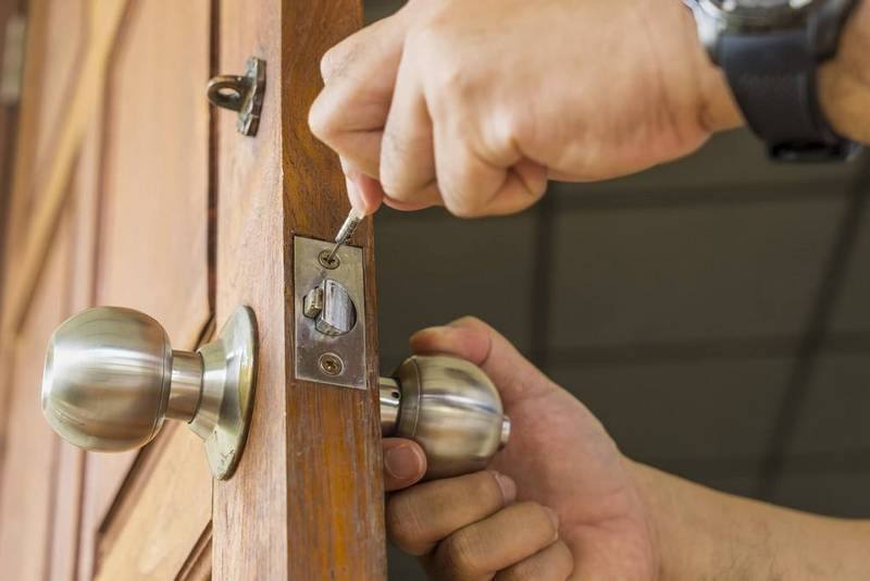 locksmith near Pascoe Vale